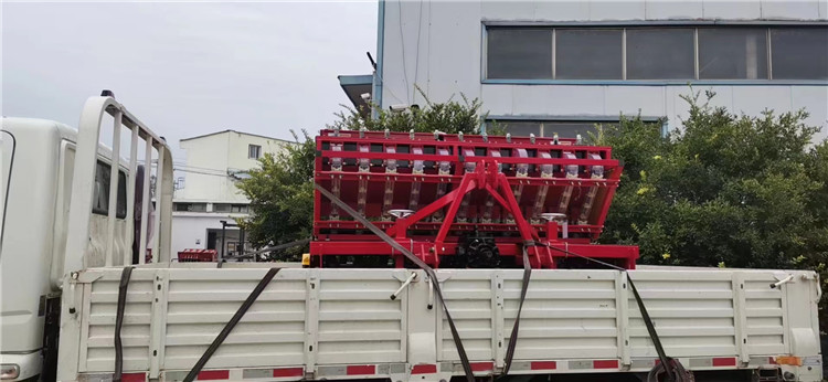 香蕉视频污视频播种机多少钱